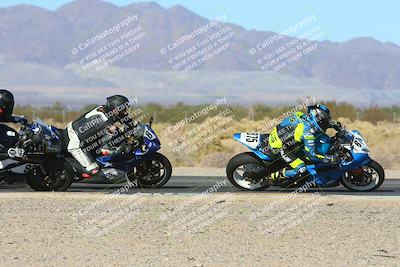 media/Jan-12-2025-CVMA (Sun) [[be1d2b16e3]]/Race 2-Supersport Middleweight/